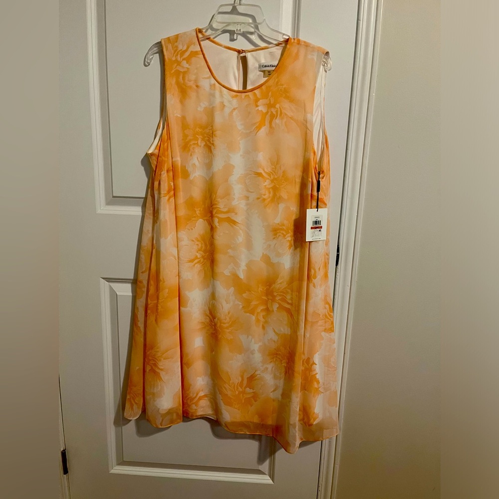 New with tags Calvin Klein size 16W summer dress.